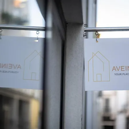 Aveinest - Your In * アヴェイロ