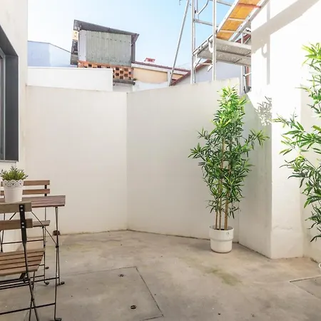 Aveinest - Your In アパート アヴェイロ