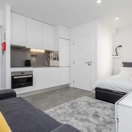 Aveinest - Your In アパート アヴェイロ