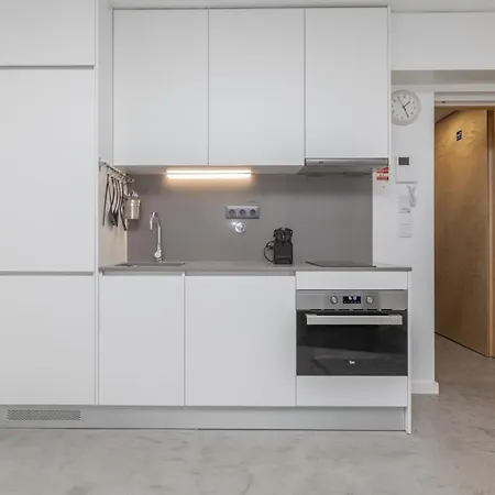 Aveinest - Your In アパート *