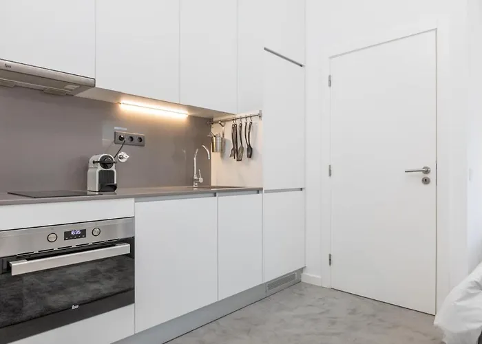 Aveinest - Your In *